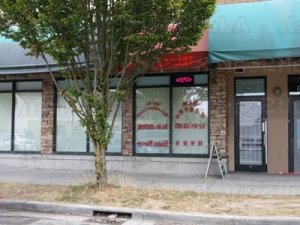 Elinda massage parlor in Mountain House, shemale call girls