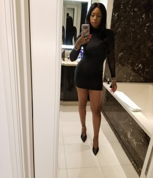 Sharonne escort in South River NJ and happy ending massage